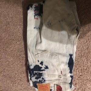 Levi jeans